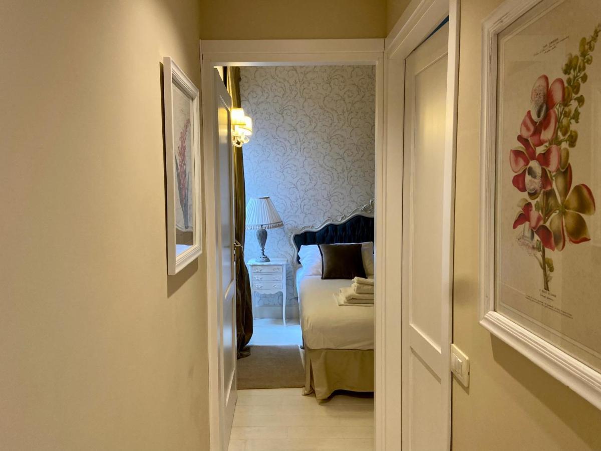 White Florence Suite エクステリア 写真
